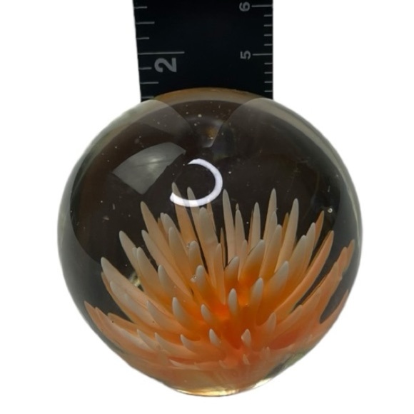 Vintage Dahlia Chrysanthemum Flower Paperweight - Picture 2 of 3